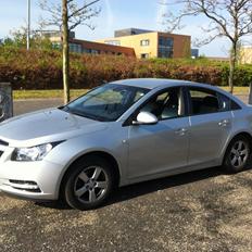 Chevrolet Cruze 1.8 LS