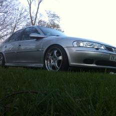 Opel Vectra B 1.8 16v
