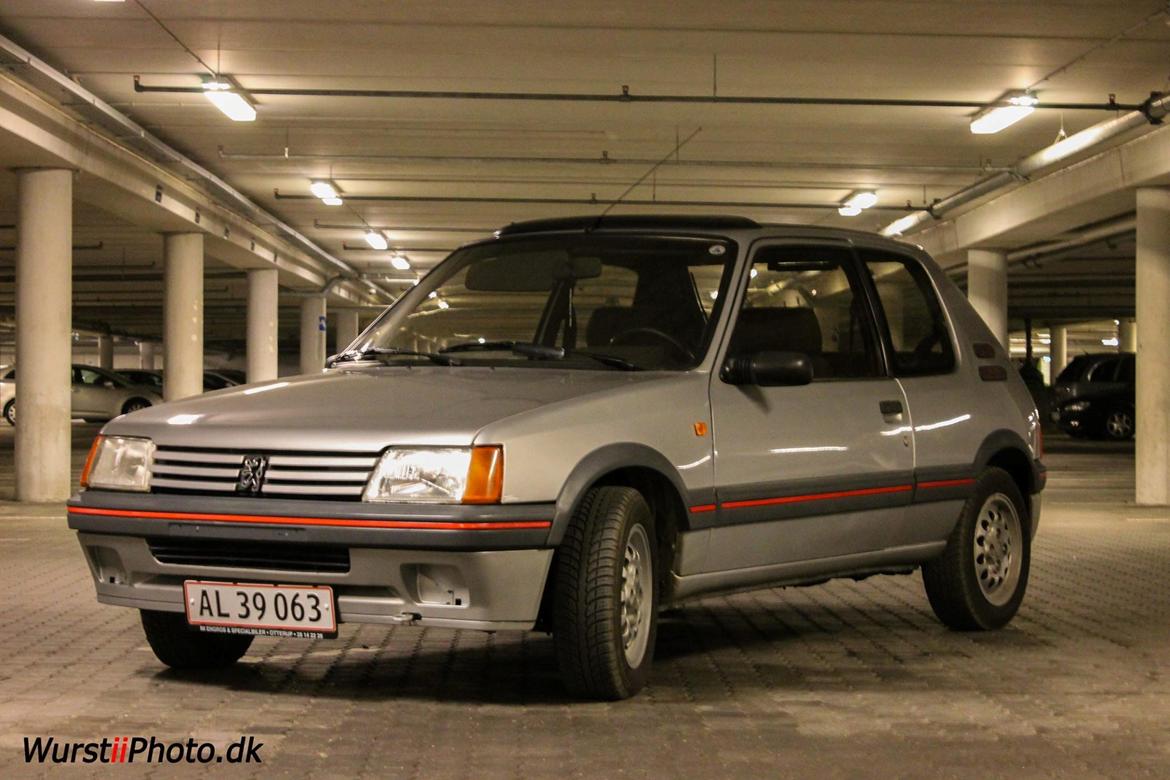 Peugeot 205 gti billede 3