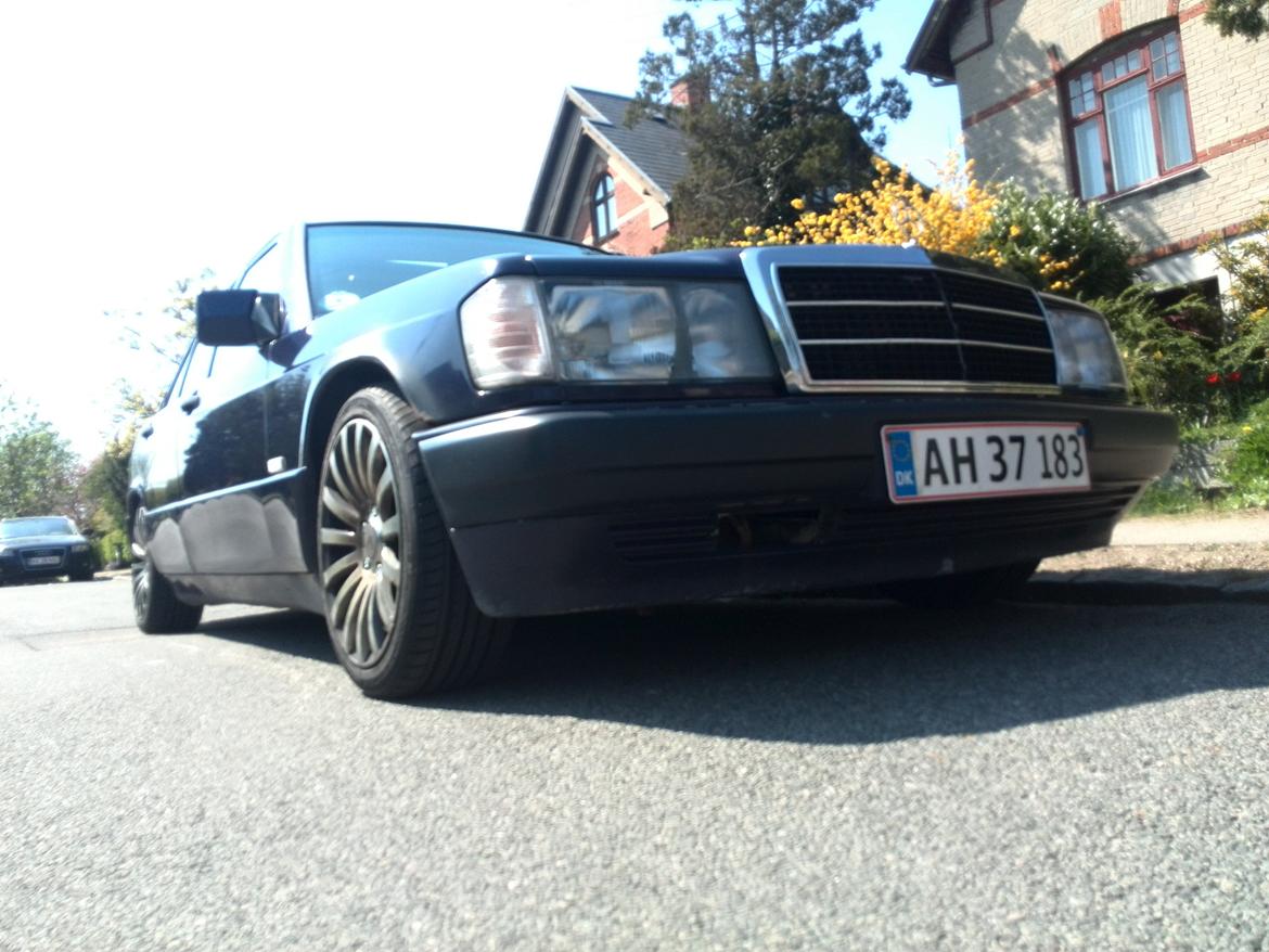 Mercedes Benz 190D billede 1