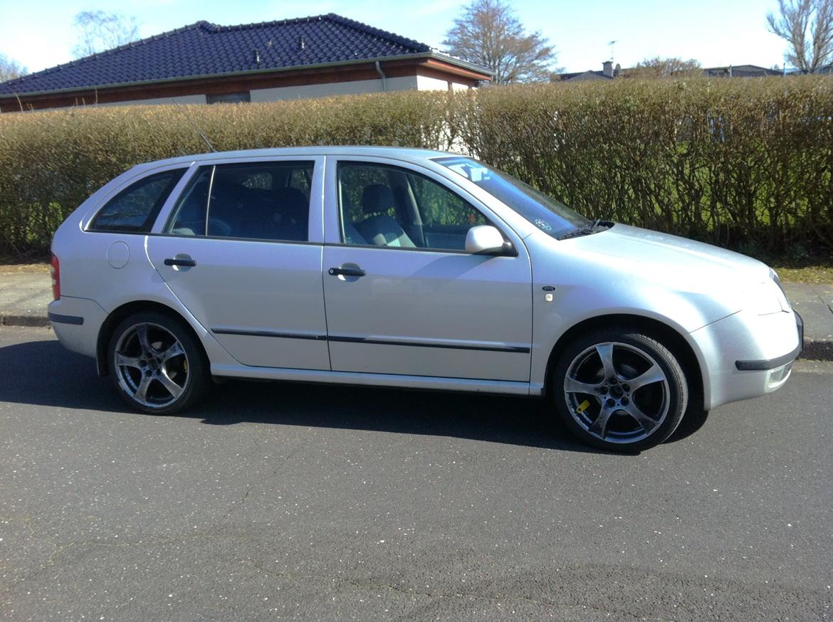 Skoda Fabia Combi - Et sæt godt brugte Alutec fælge for en plovmand - det kunne jeg ikke sige nej til.. billede 6