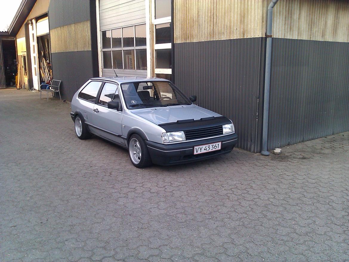VW polo coupe SOLGT billede 1