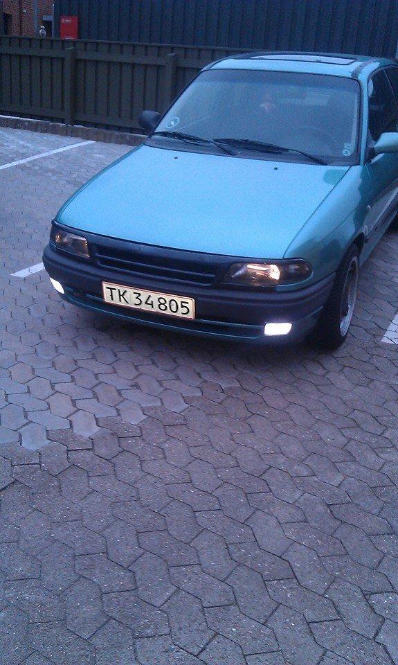 Opel Astra F 1,6 16V Budgetvognen - Berit billede 4