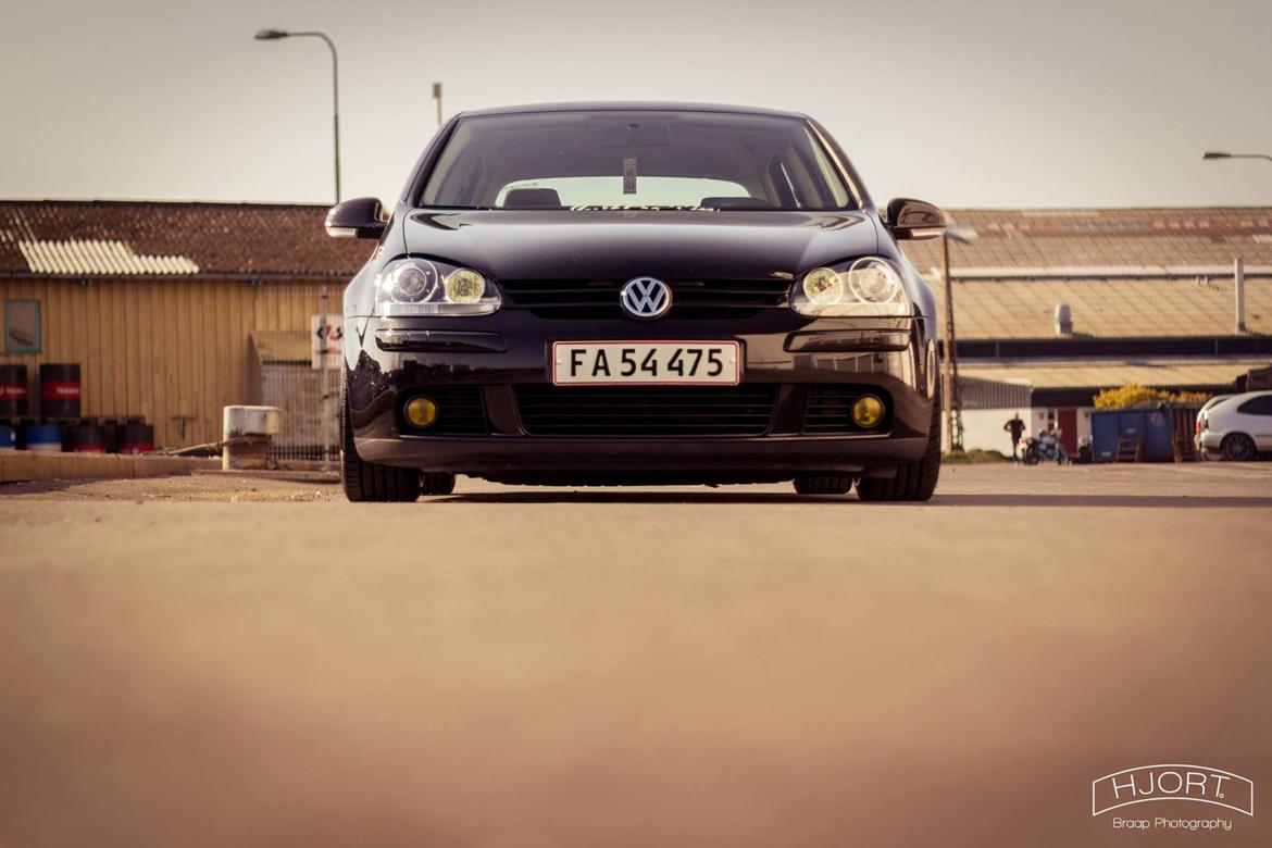 VW Golf V 1.9 TDI - 105 HK billede 3