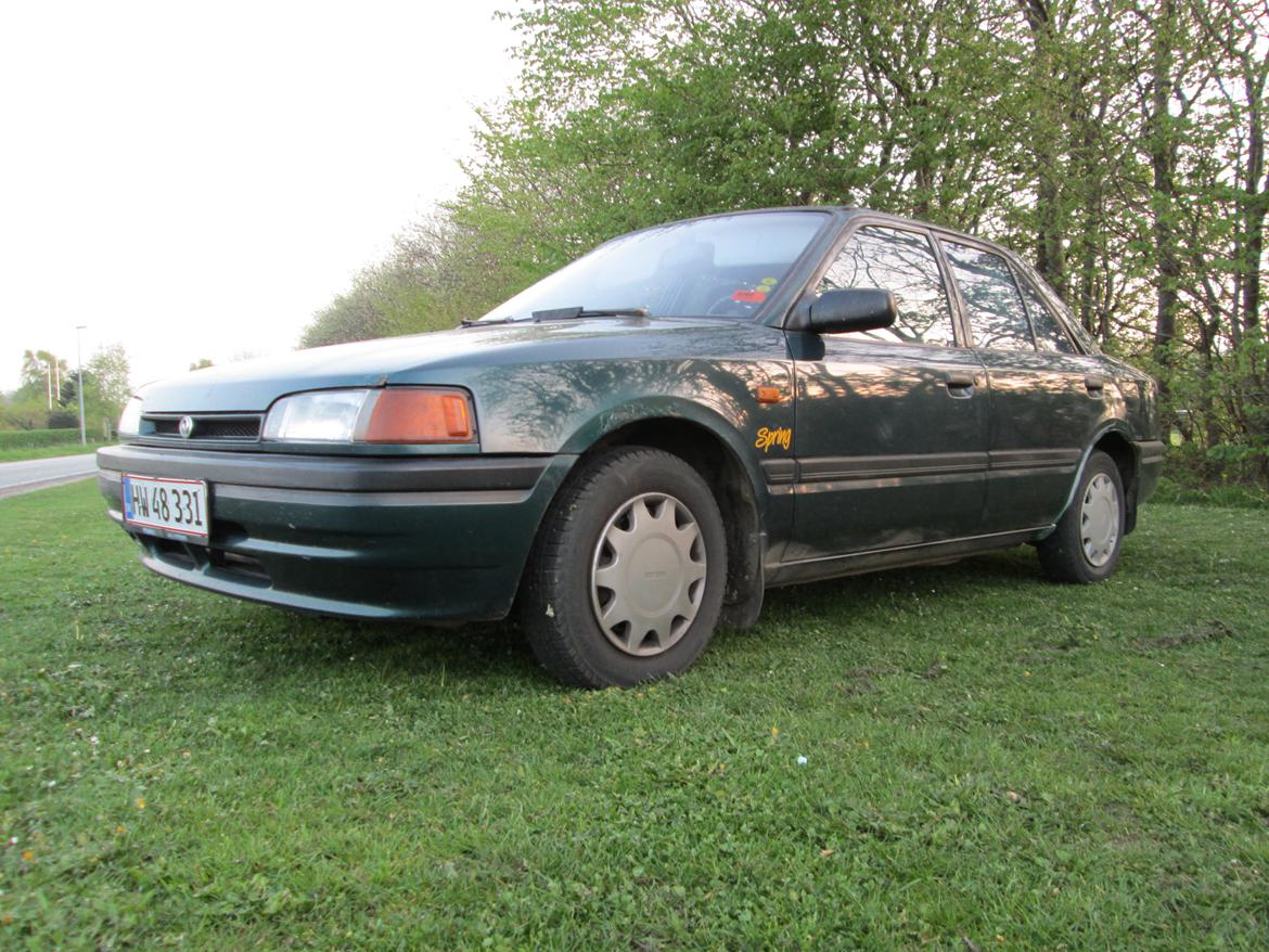Mazda 323 Spring DØD billede 1
