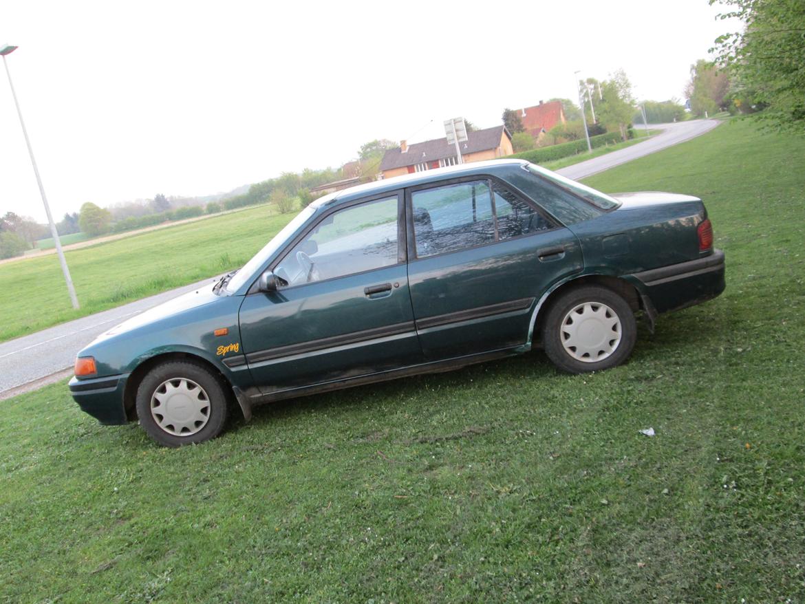 Mazda 323 Spring DØD billede 8