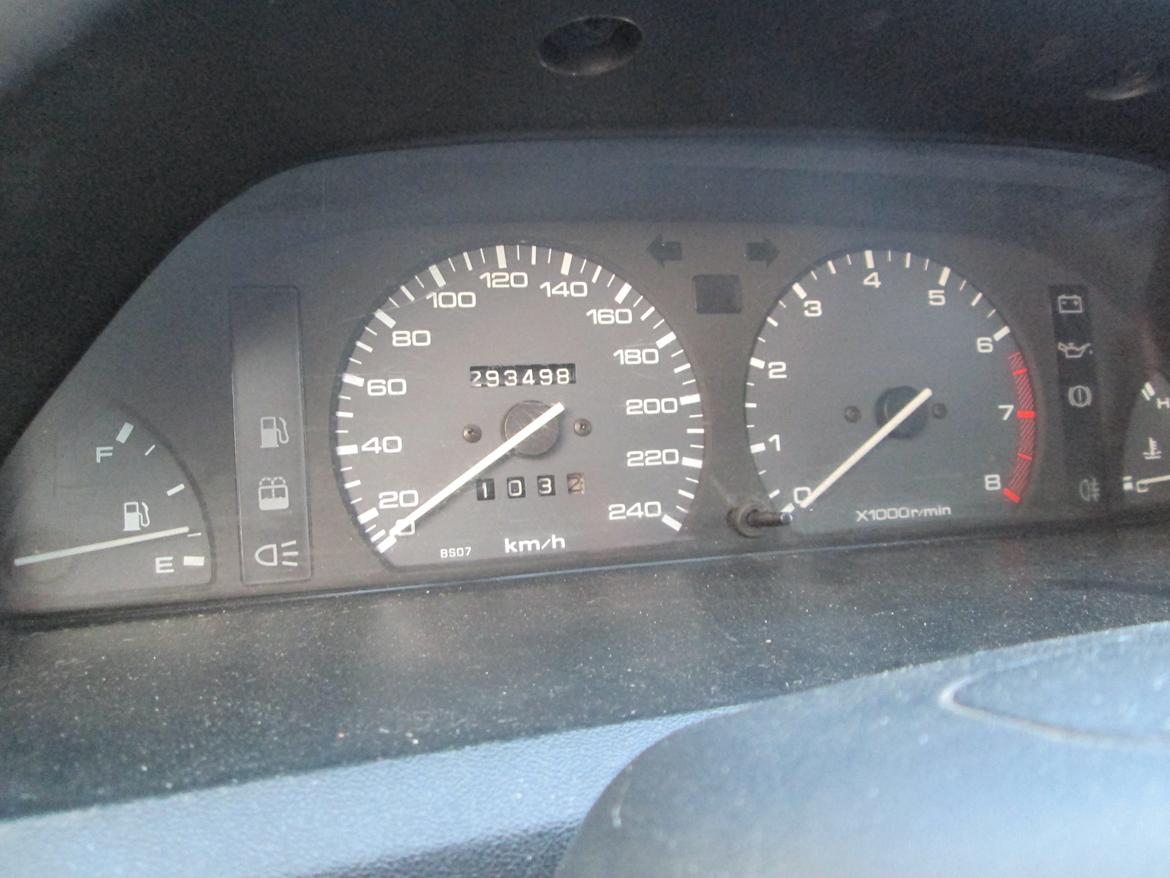 Mazda 323 Spring DØD billede 10