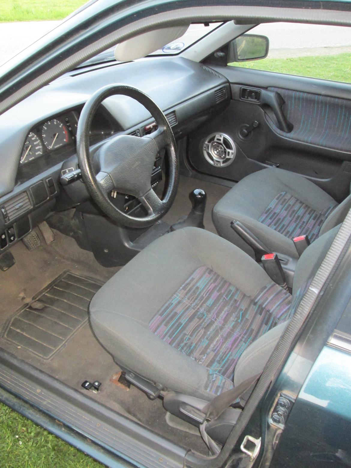 Mazda 323 Spring DØD billede 9