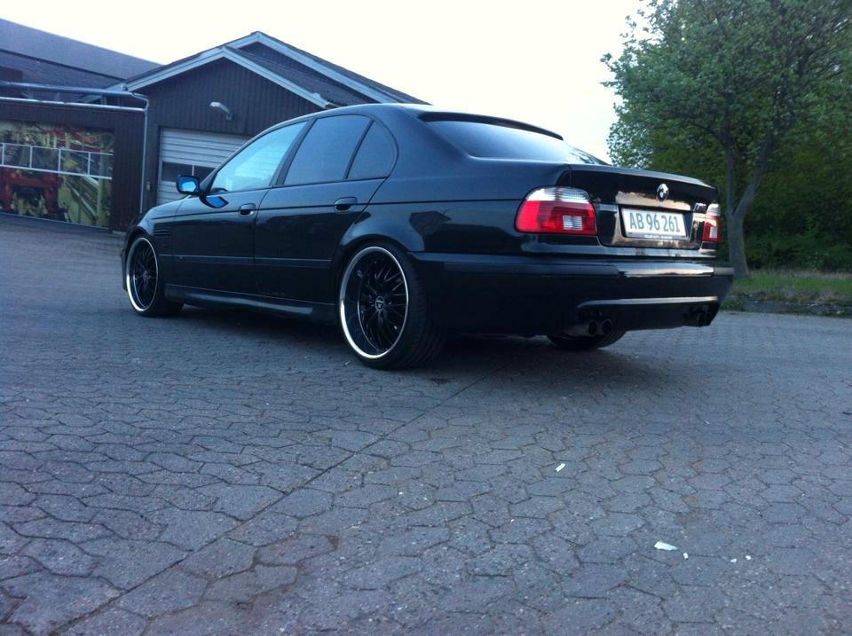 BMW E39 523 billede 8