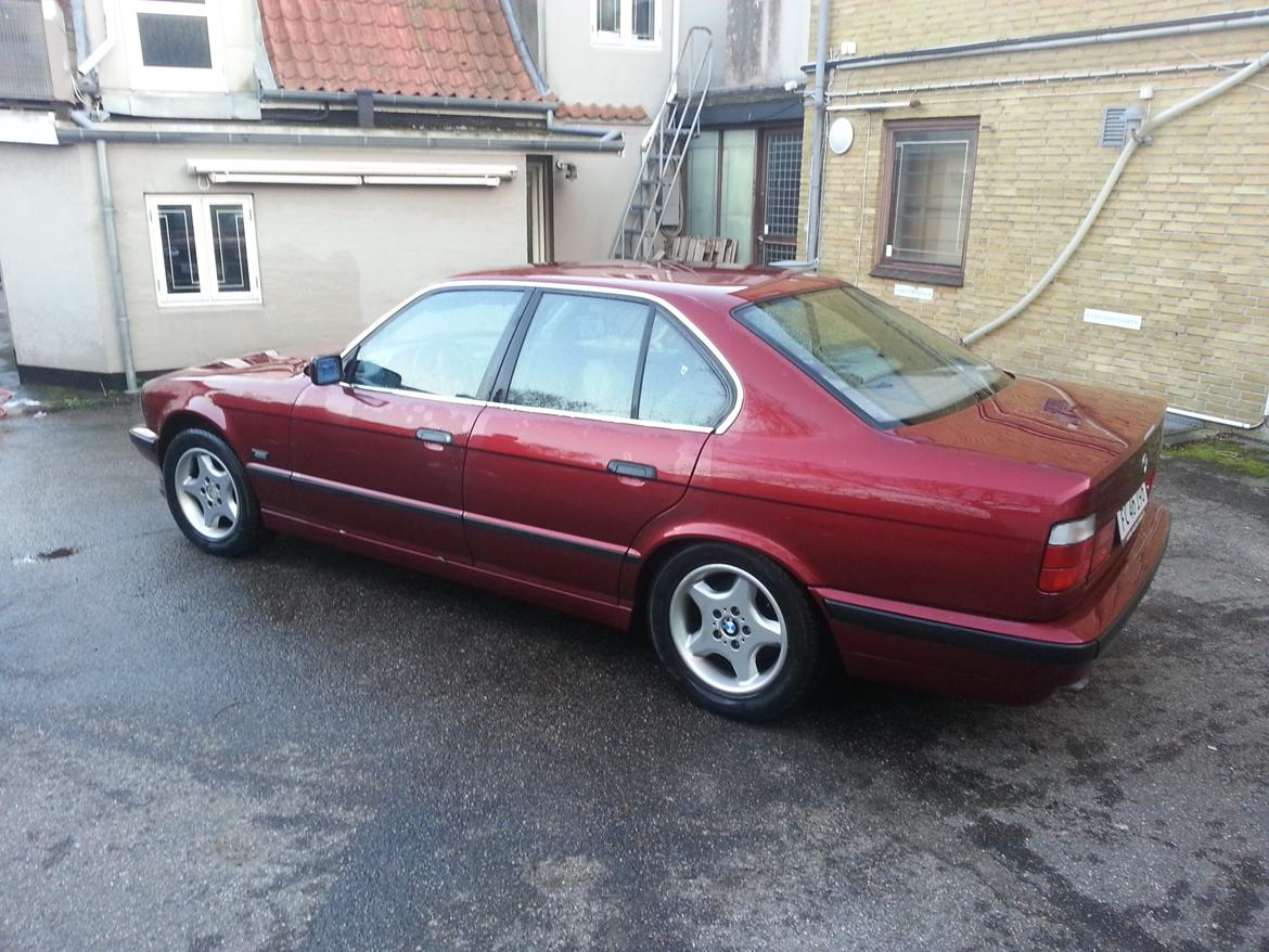 BMW E34 518I EXECUTIVE billede 5