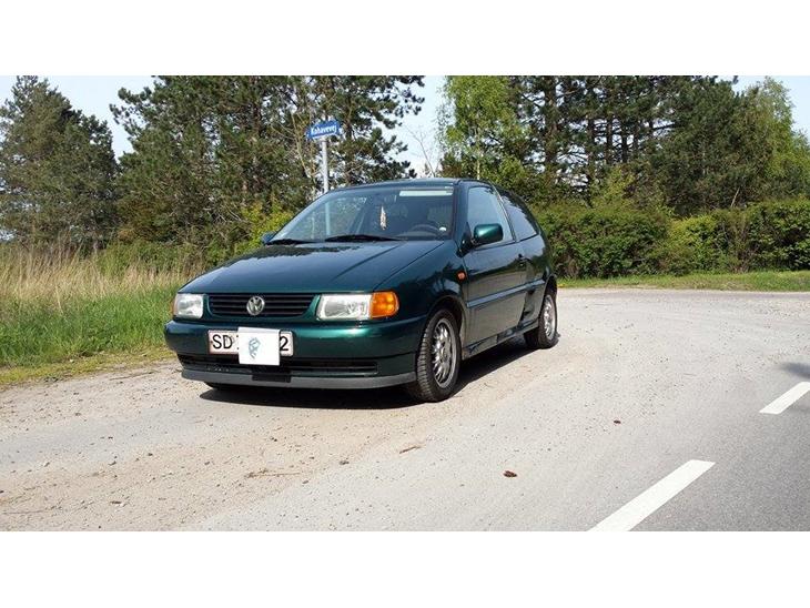 {{currentPhoto.altText}} billede {{currentPhoto.number}}