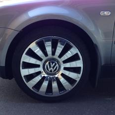 VW Passat 1.8T 3bg -SAELGES