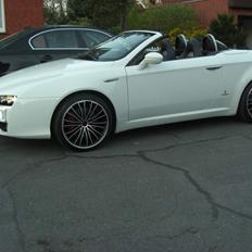 Alfa Romeo Spider 3,2