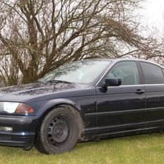 BMW 320 i e46