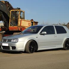 VW Golf IV "R32 look"
