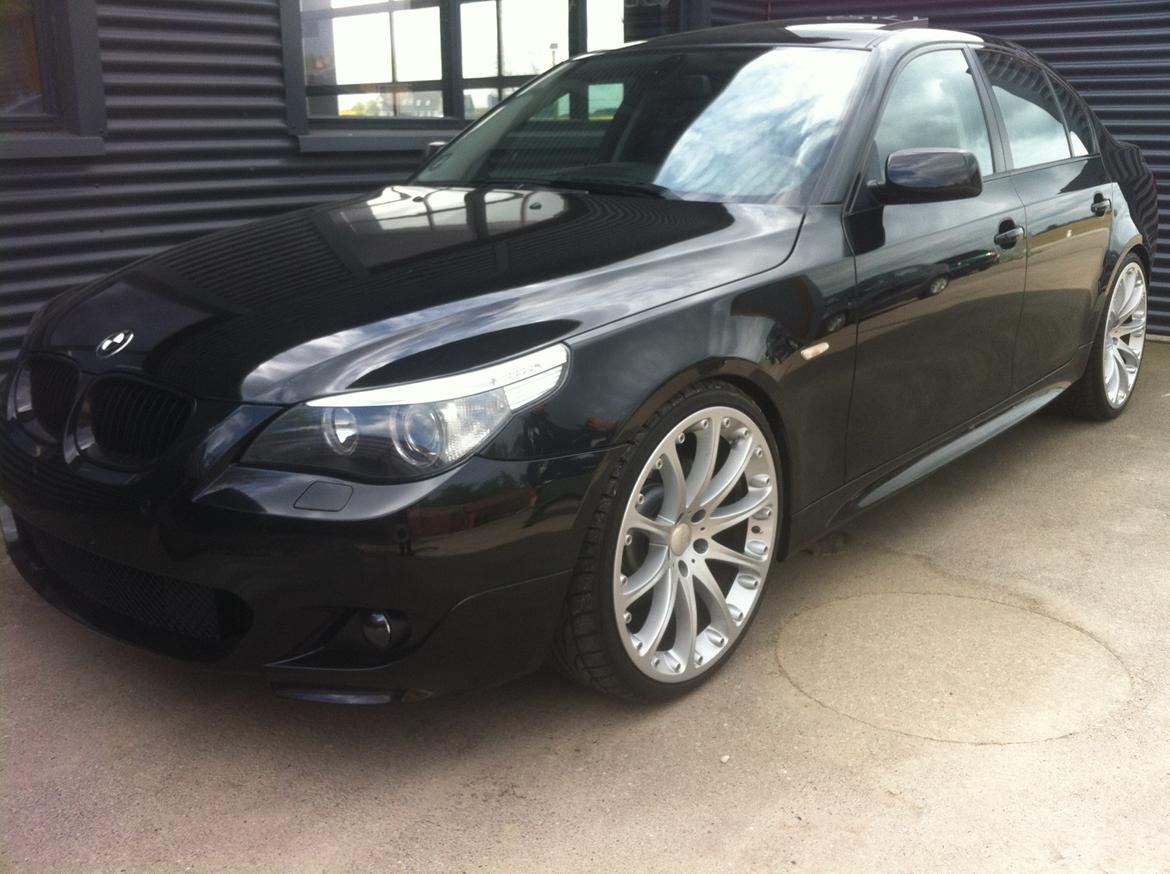 BMW E60 545i v8 billede 3