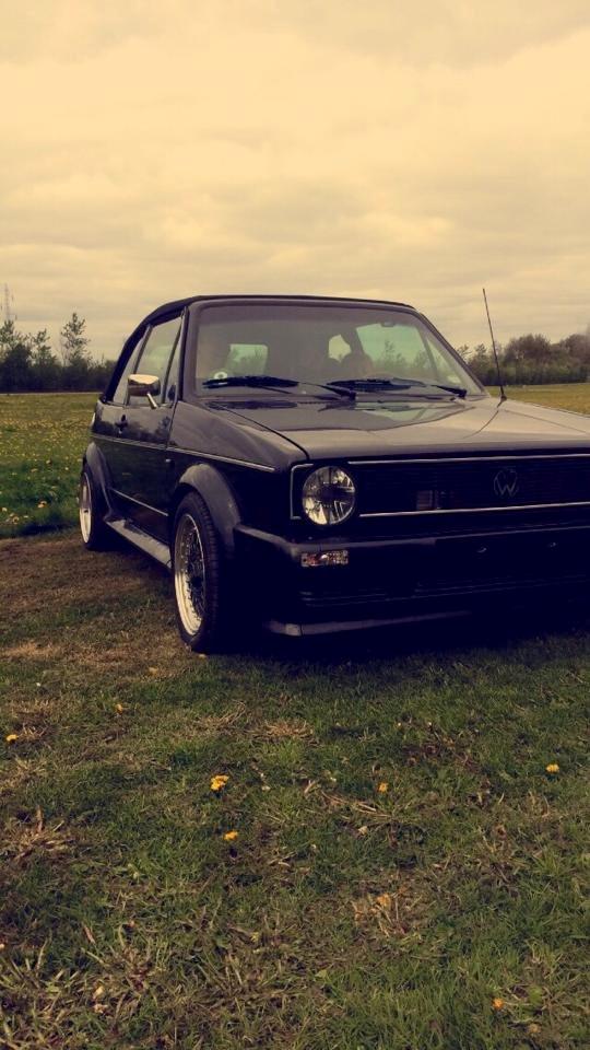 VW Golf 1 cabriolet - Så mangler pladerne bare :) billede 13