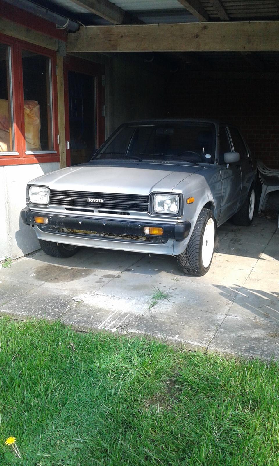 Toyota Starlet kp60 billede 6