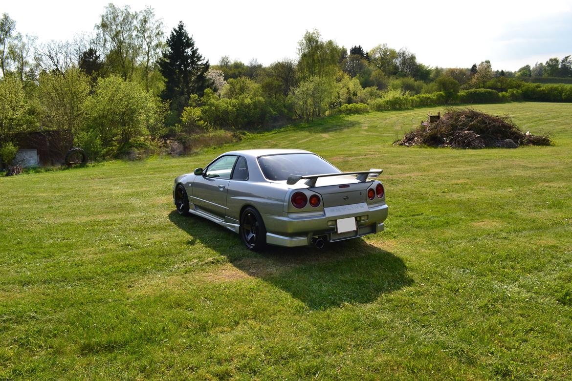 Nissan Skyline R34 billede 16