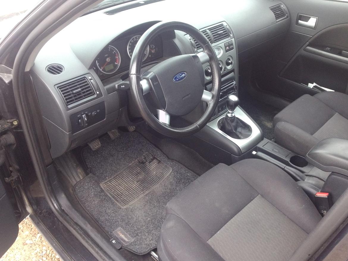 Ford Mondeo 2,5 V6 Trend billede 6