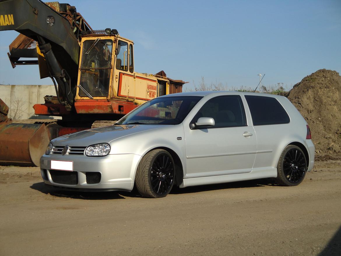 VW Golf IV "R32 look" billede 1