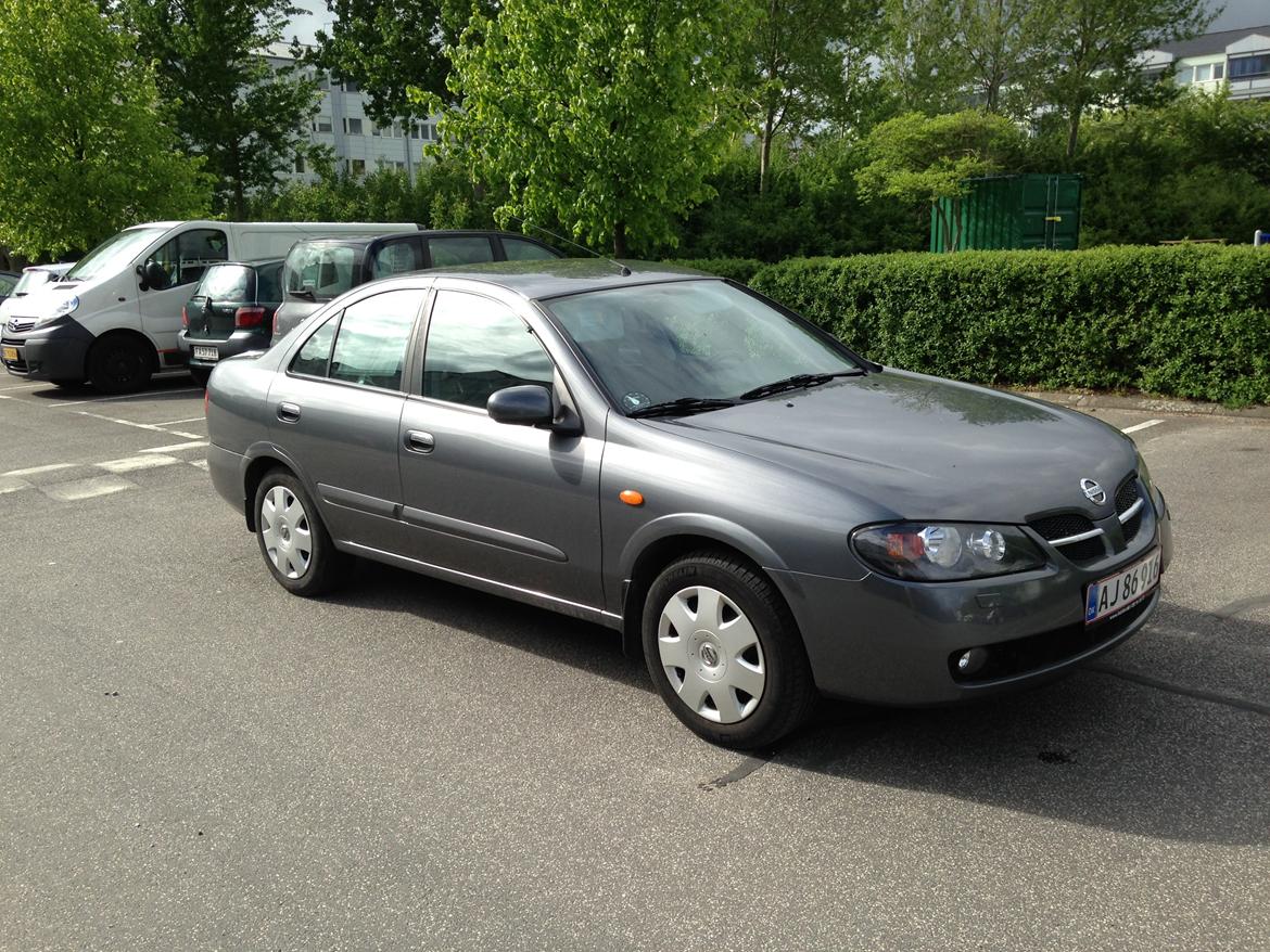 Nissan Almera billede 4