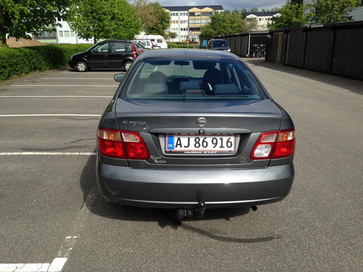 Nissan Almera billede 6