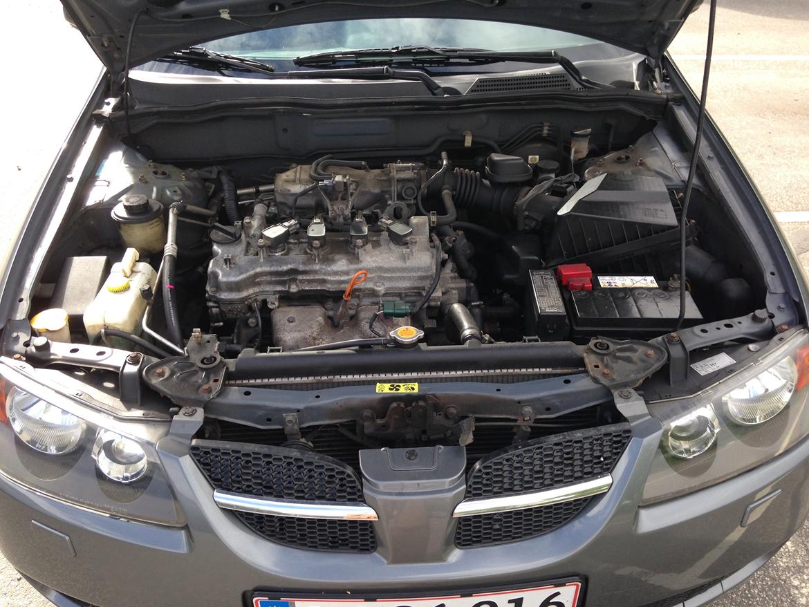 Nissan Almera billede 11