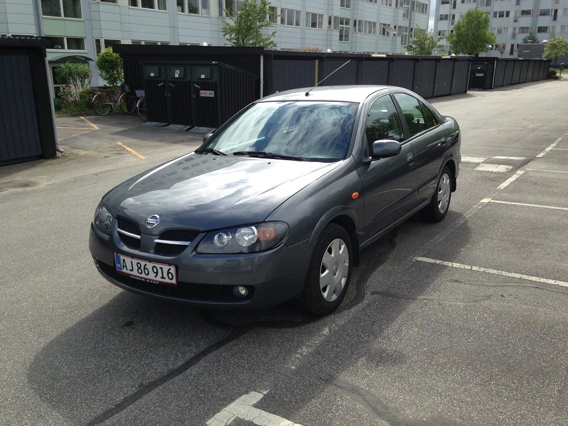 Nissan Almera billede 2