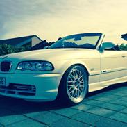 BMW 328I Cabriolet