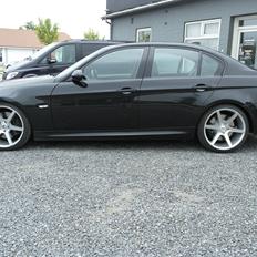 BMW E90 335d