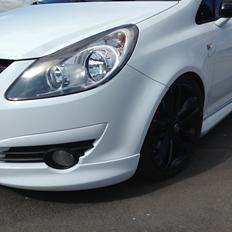 Opel Corsa D Limited Edition