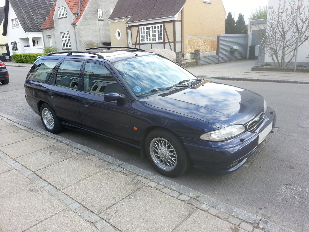 Ford Mondeo 1,8 billede 2