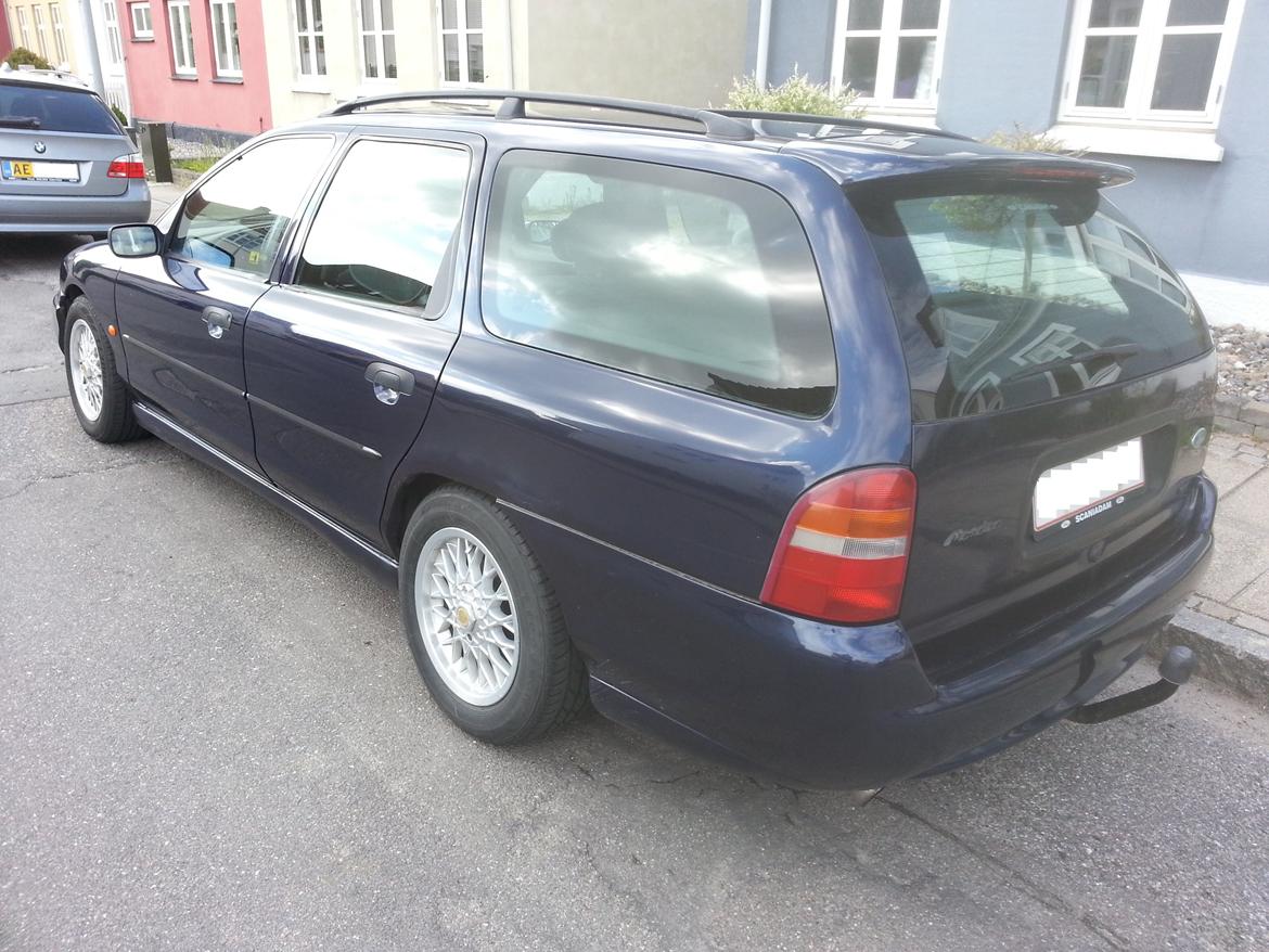 Ford Mondeo 1,8 billede 12