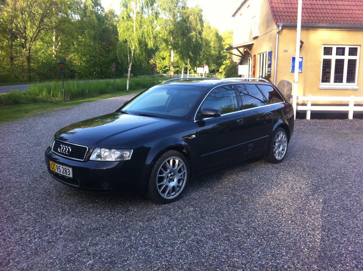 Audi A4 2.5 TDI billede 1