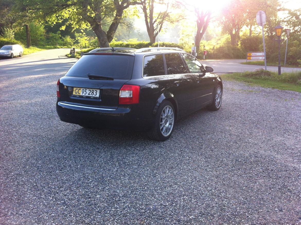 Audi A4 2.5 TDI billede 5