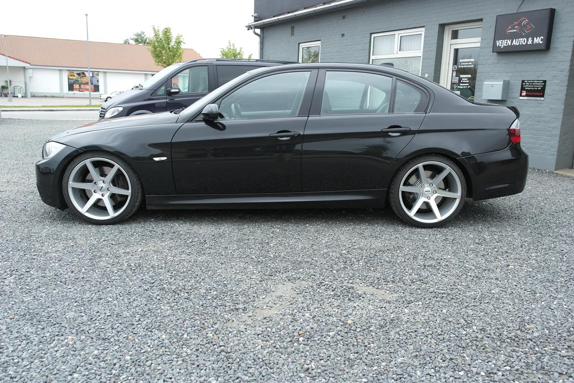 BMW E90 335d billede 2