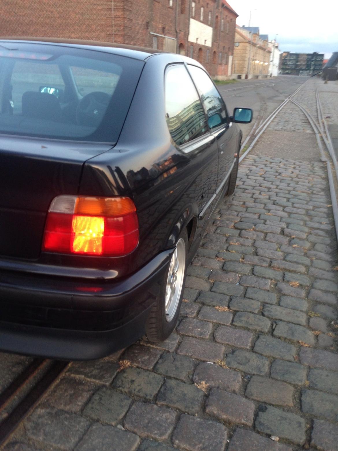 BMW 316i Compact - Solgt ! billede 11