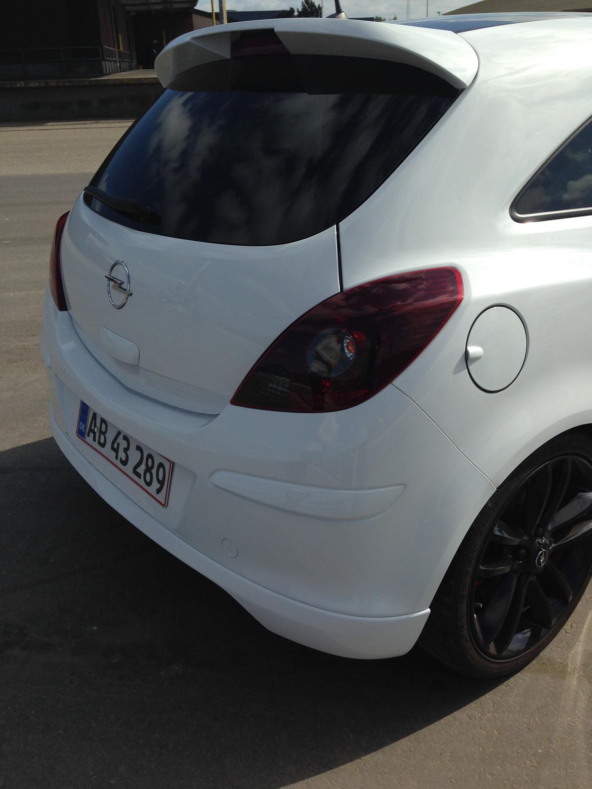 Opel Corsa D Limited Edition billede 16