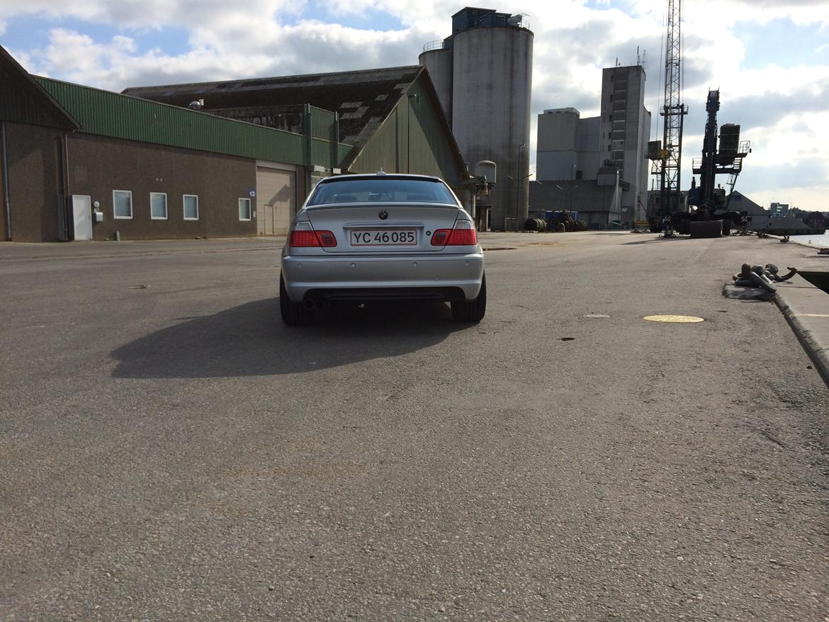 BMW E46 coupe 323CI 2,5 M-tech billede 1