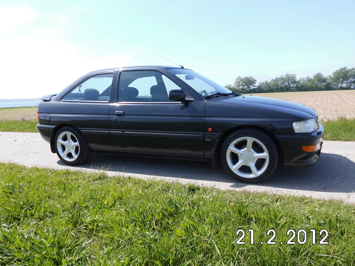 Ford Escort 1,8i sport billede 4