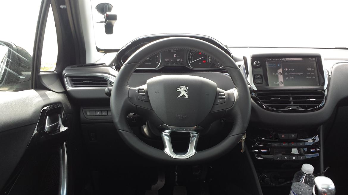 Peugeot 208 Allure 1,6 e-HDi 114 billede 19