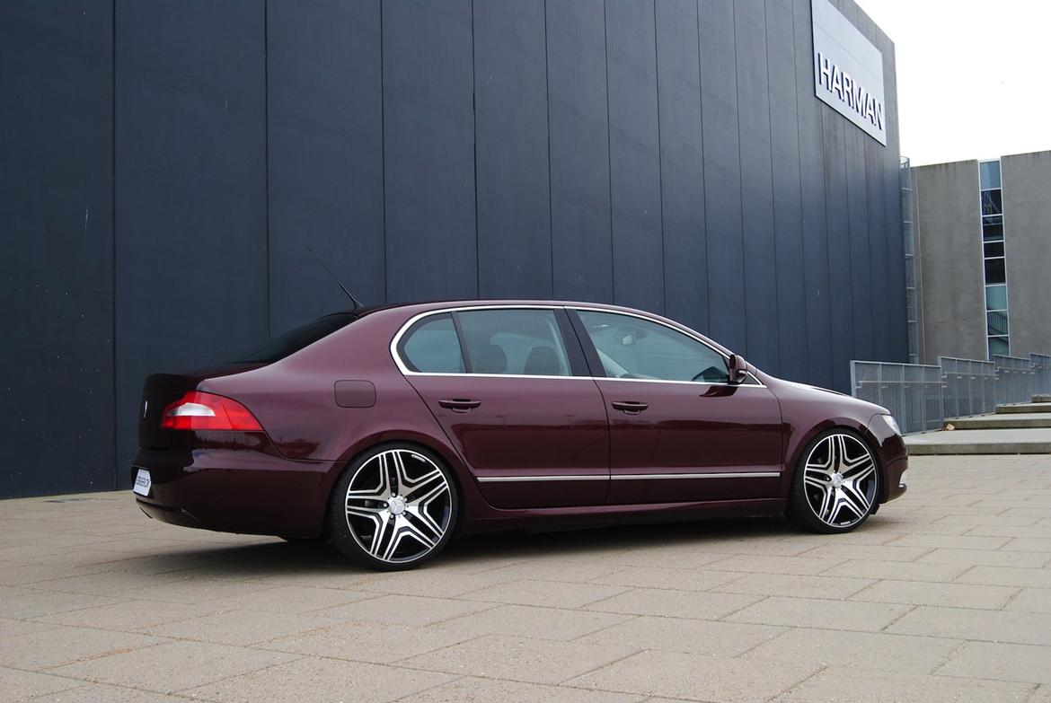 Skoda SuperB 2.0 TDi CRD 170 DSG6 Elegance billede 7