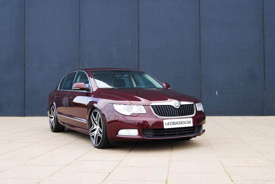 Skoda SuperB 2.0 TDi CRD 170 DSG6 Elegance billede 8