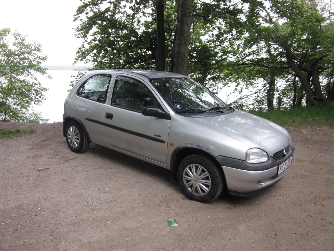 Opel Corsa 1,2 16V Swing billede 3