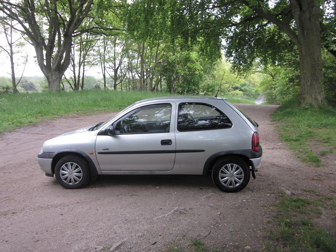 Opel Corsa 1,2 16V Swing billede 5