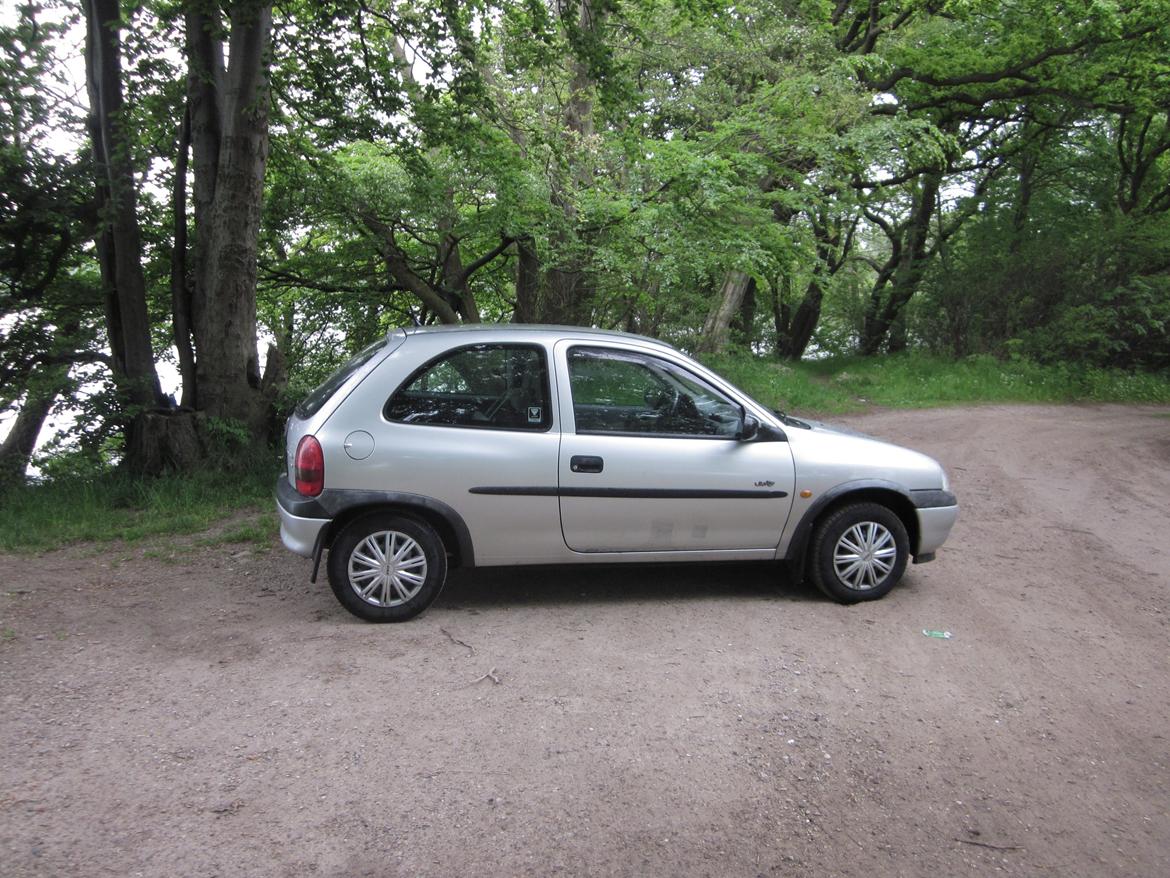 Opel Corsa 1,2 16V Swing billede 9