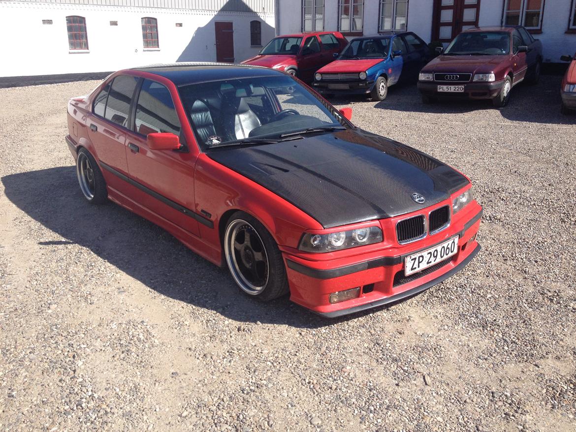 BMW 318i E36 billede 1