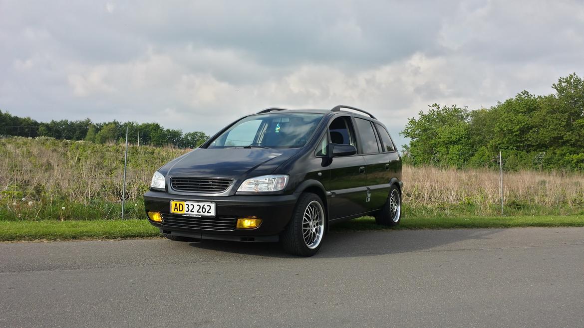 Opel Zafira A 2,0 DTI billede 2