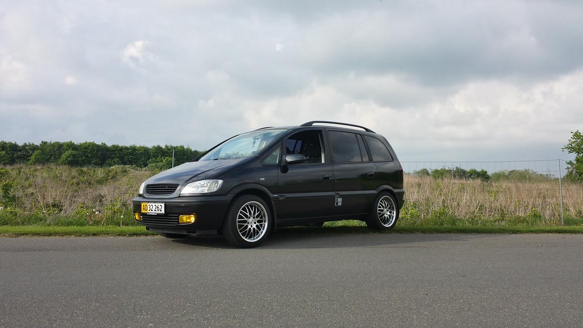 Opel Zafira A 2,0 DTI billede 1